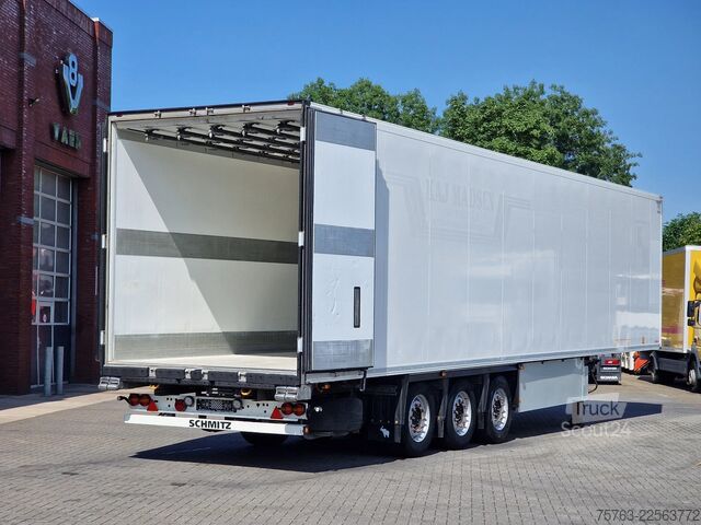 Transport réfrigéré/congélé Schmitz Cargobull SCB*S3B - Frigo Schmitz - Hooks/Rohrbahnen/Vlee...