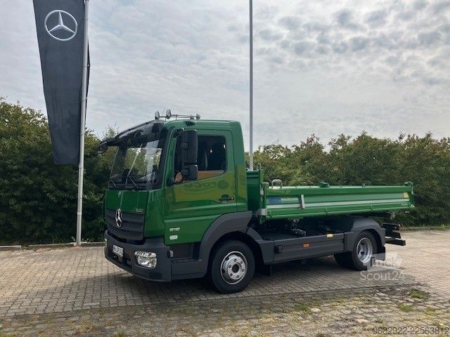 Lastbil med tipkasse Mercedes-Benz Atego 818 Kipper