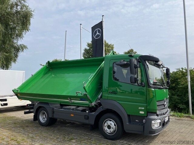 Lastbil med tipkasse Mercedes-Benz Atego 818 Kipper