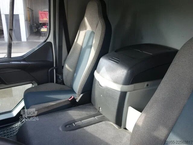 Koffer Volvo FL 210
