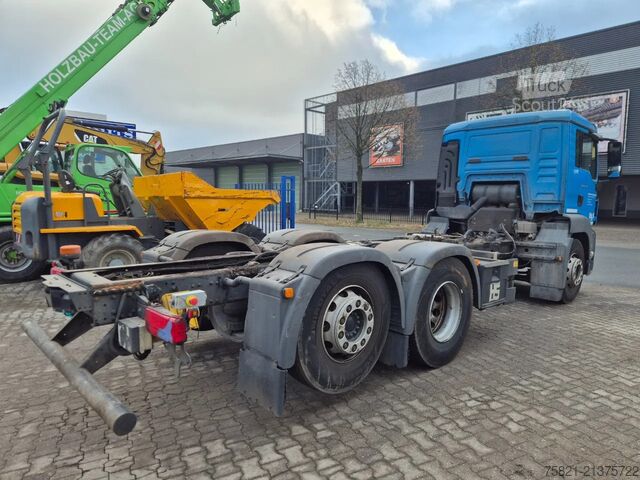 Fahrgestell mit Fahrerhaus MAN TGS 26.320