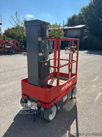 Zdvíhacia plošina SkyJack SJ 16 6,75m Elektro Mastarbeitsbühne
