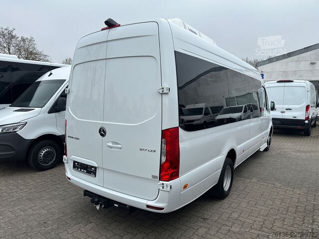 Minibuss MERCEDES-BENZ Sprinter 517 21+3 Klima Standheizung Ahk Automat
