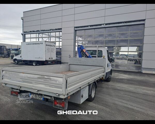 Minibus IVECO DAILY 35C11 - CASSONE FISSO CASTAGNI + GRU PM