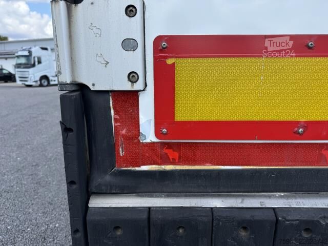 Semi-remorque frigorifique Schmitz Cargobull SKO 24 Bitemp / Multitemp Thermi King Spectrum