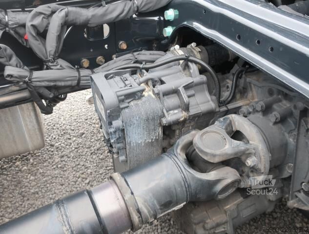 Standard trækkerunit MAN 18.520 BLS TGX Intarder GX Kabine Navi neue Reifen