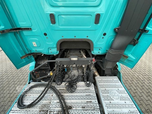 Standard nyergesvontató MERCEDES-BENZ Antos 1843 BL Retarder Schubbodenhydr.