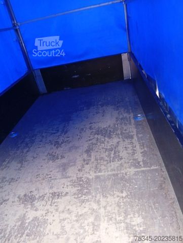 Remolque abierto con toldo HUMBAUR HA752513KV