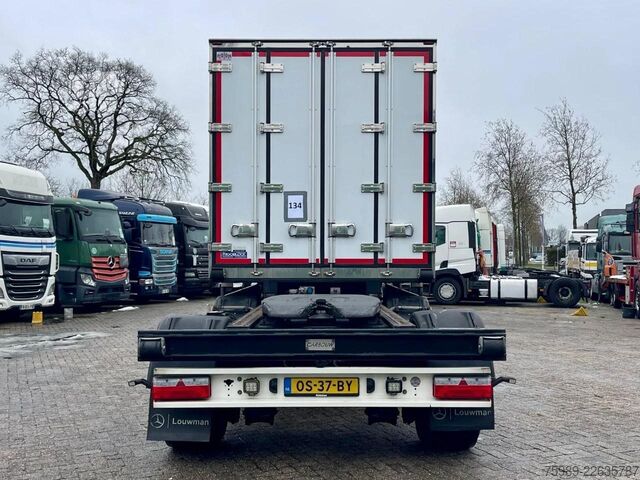 Transport refrigerat/congelat Pacton LZV Sliding chassis for  2nd trailer connection...