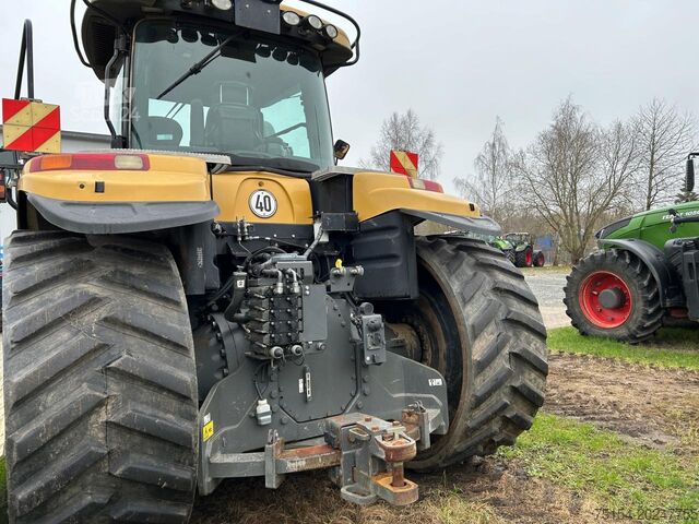 Tractor Challenger MT 865