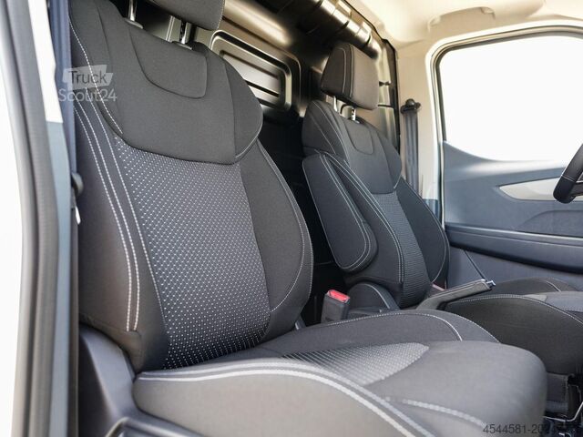 Minibús Maxus eDeliver 3 L1 H1 50kWh SWB 160 PS 3-phasig Laden