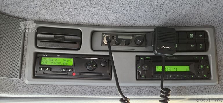 Tovorno vozilo s ravno platformo in ponjavo Mercedes-Benz 1832 Edscha, Top Condition Aufbau 6,50 m