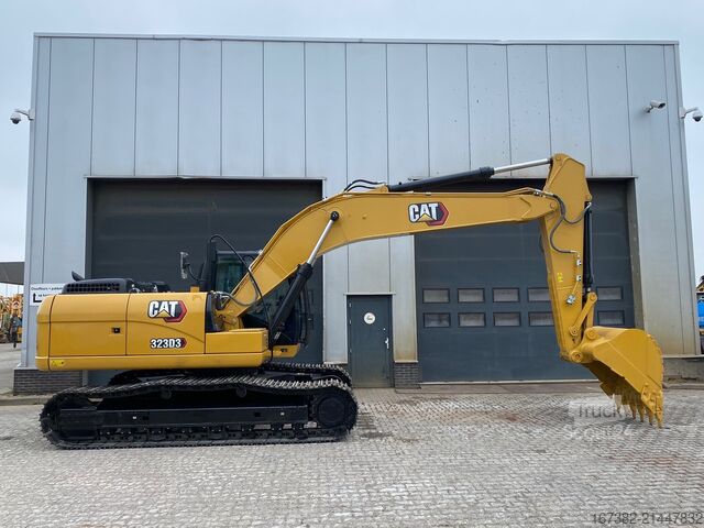 Raupenbagger Caterpillar 323D3