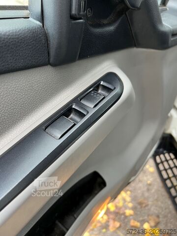 Dreiseitenkipper Mitsubishi Fuso Canter