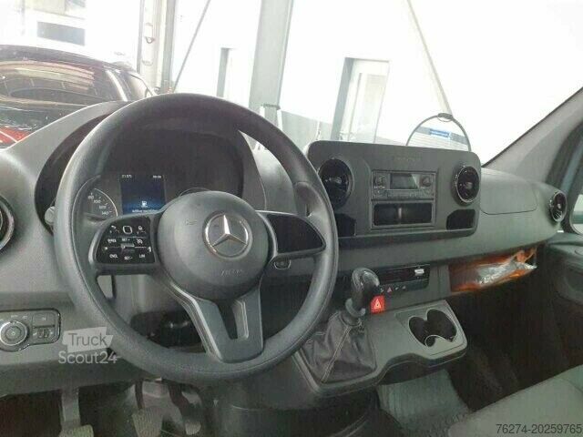 Transporter mit Pritsche & Plane Mercedes-Benz Sprinter 515 CDI