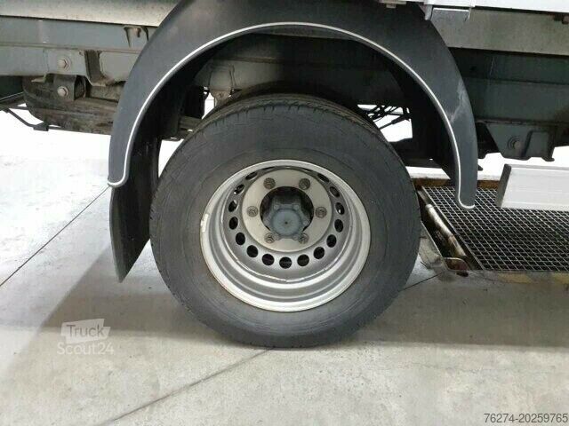 Transporter mit Pritsche & Plane Mercedes-Benz Sprinter 515 CDI