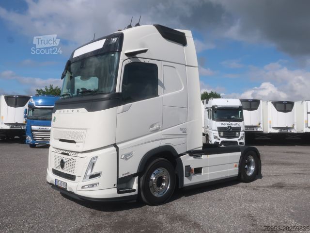 Standard SZM Volvo FH 500 Aero TC Leder Alu LED I-Park Cool Retarder
