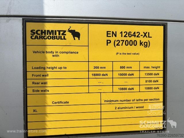 Semi-remorque bâchée Schmitz Cargobull Semitrailer Curtainsider Standard