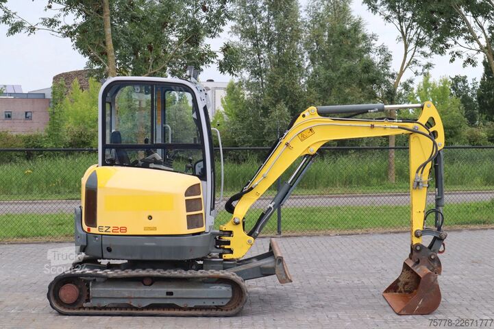 Miniexcavadora WACKER NEUSON EZ28 | DUTCH MACHINE | 4 BUCKETS | LOW HOURS