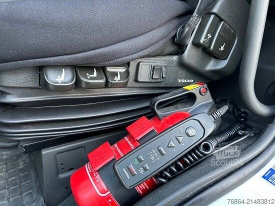 Šaldytuvas sunkvežimis VOLVO FM 420 KüHLKOFFER TK T-1200R, LBW, FULL-AIR, E6