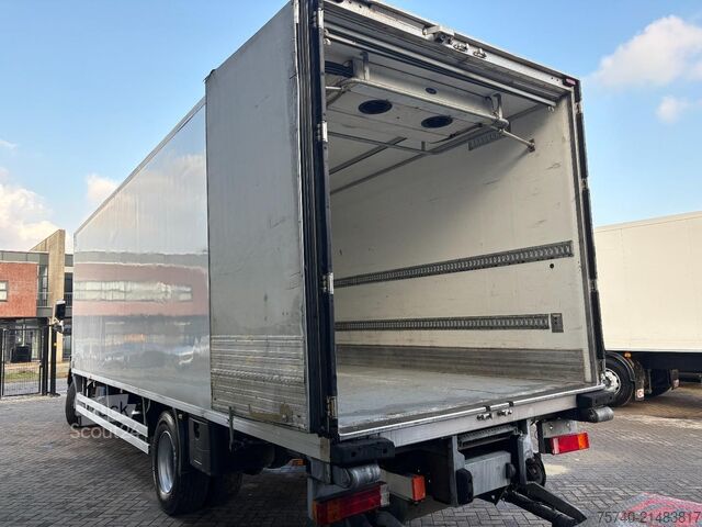 Koel-vriestransport Mercedes-Benz AXOR 1829 + MANUAL + EURO 5 + LIFT + CARRIER