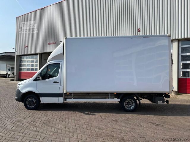 čemodāns Mercedes-Benz Sprinter 516CDI