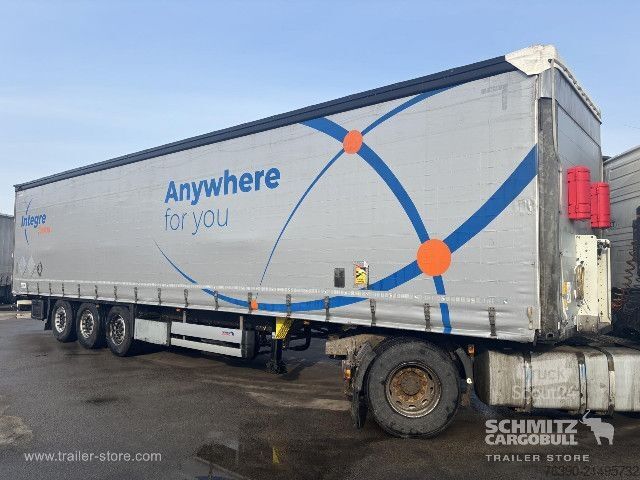 Semi-reboque aberto com lona Schmitz Cargobull Semitrailer Curtainsider Standard