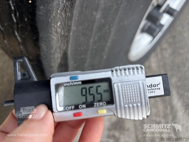 Semi-reboque aberto com lona Schmitz Cargobull Semitrailer Curtainsider Standard