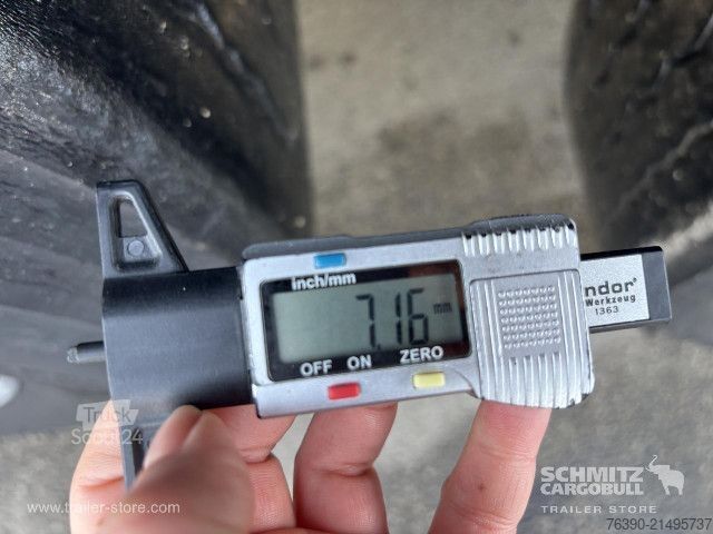 Semi-reboque aberto com lona Schmitz Cargobull Semitrailer Curtainsider Standard