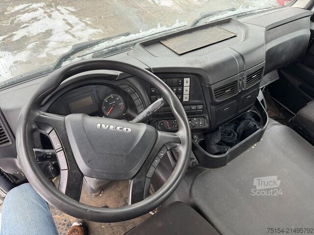 Грузовик специального назначения Iveco Traxxas 450 LoF