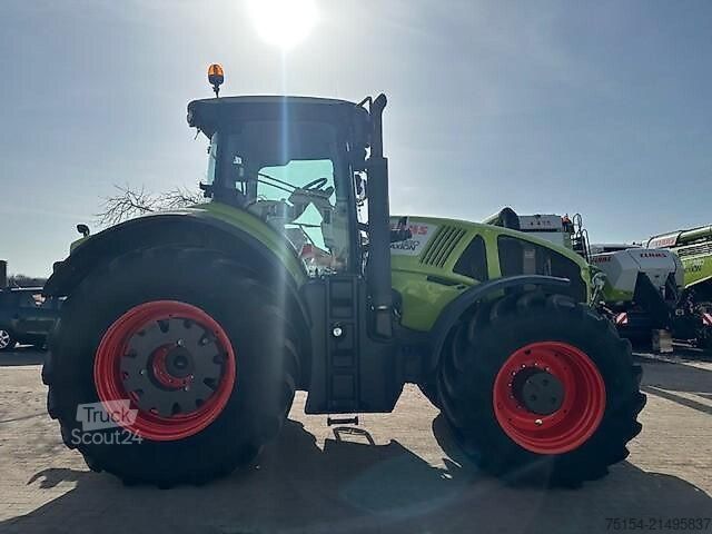 Tractor CLAAS Axion 930