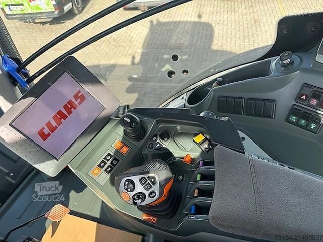 Tractor CLAAS Axion 930