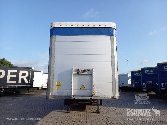 Brandalı açık yarı römork Schmitz Cargobull Curtainsider Standard Getränke