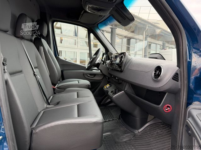 Kombi z visokim stropom MERCEDES-BENZ Sprinter 319 CDI 4x4 4325 LED Navi