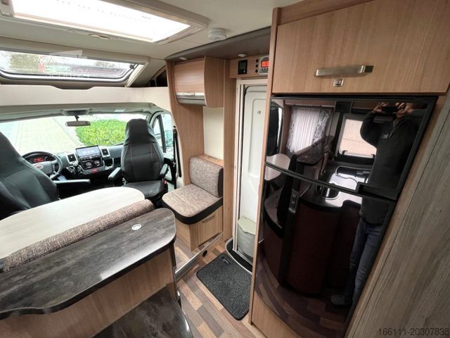 Pusiau integruotas kemperis KNAUS T 700 MEG - Einzelbetten -  - Klima -
