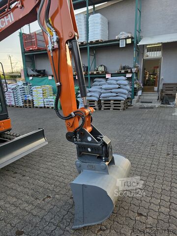 мини-экскаватор Hitachi ZX33U-6