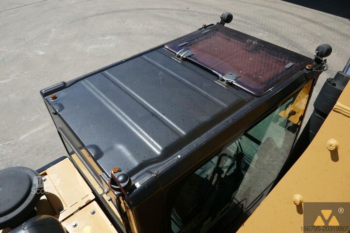 Rupsgraafmachine Caterpillar 335F LCR