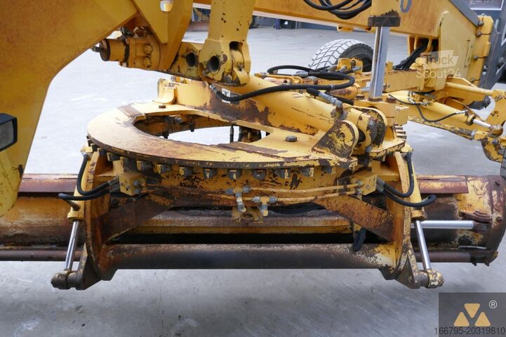 Γκρέιντερ Volvo G720B