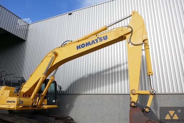 гусеничный экскаватор Komatsu PC490LC-11