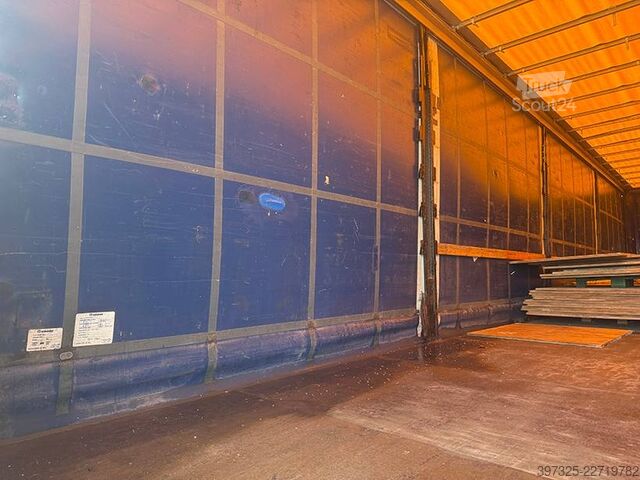 Bīdāmie tentiņi Krone Curtainsider / Planenauflieger