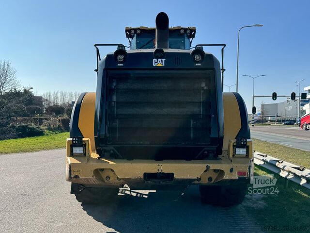 Carregadora de rodas Caterpillar 980M