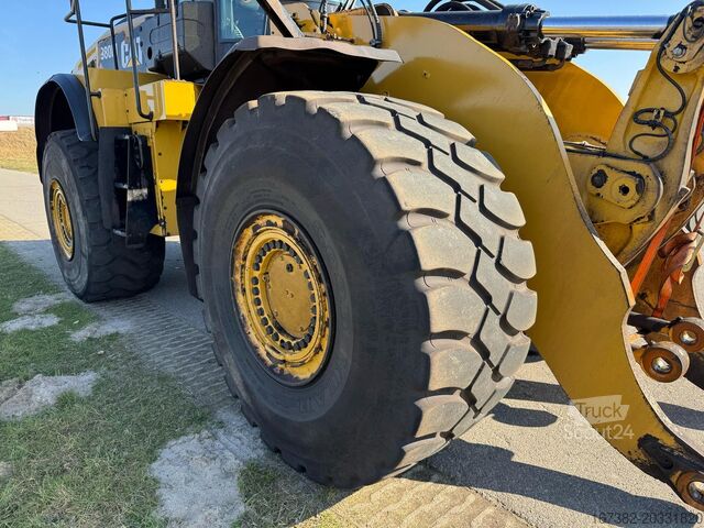 Carregadora de rodas Caterpillar 980M