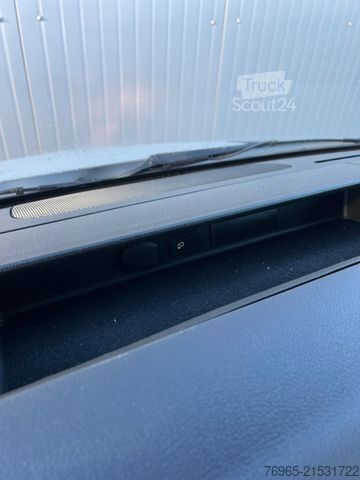 Komercijalno vozilo sa visokim krovom MERCEDES-BENZ Sprinter 315 9G-TR HOCH+LANG KLIMA 3-SITZ KAMERA