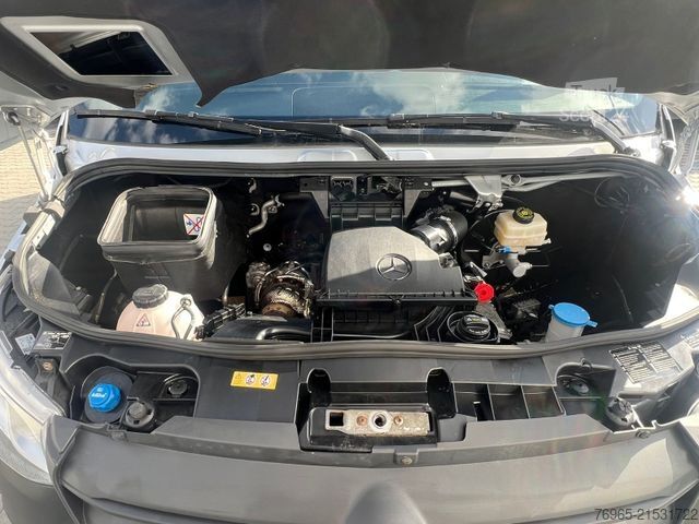 Komercijalno vozilo sa visokim krovom MERCEDES-BENZ Sprinter 315 9G-TR HOCH+LANG KLIMA 3-SITZ KAMERA