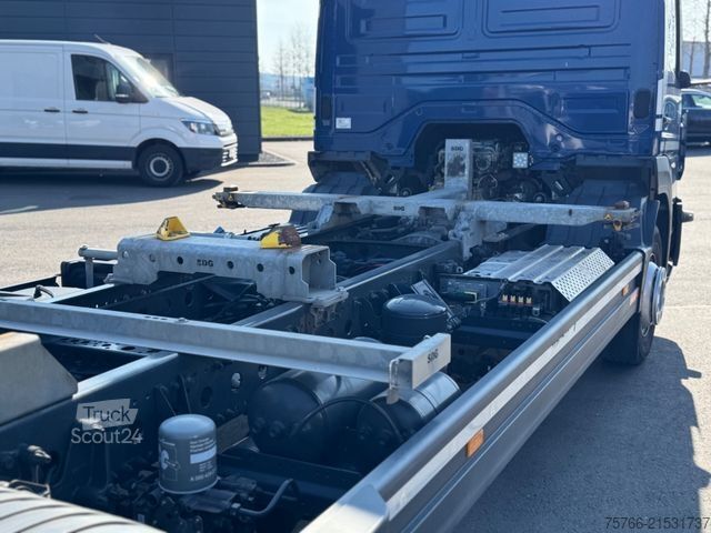 Camion porte-caisses amovibles MERCEDES-BENZ ATEGO 1530 L / AHK / KAMERA / LBW !