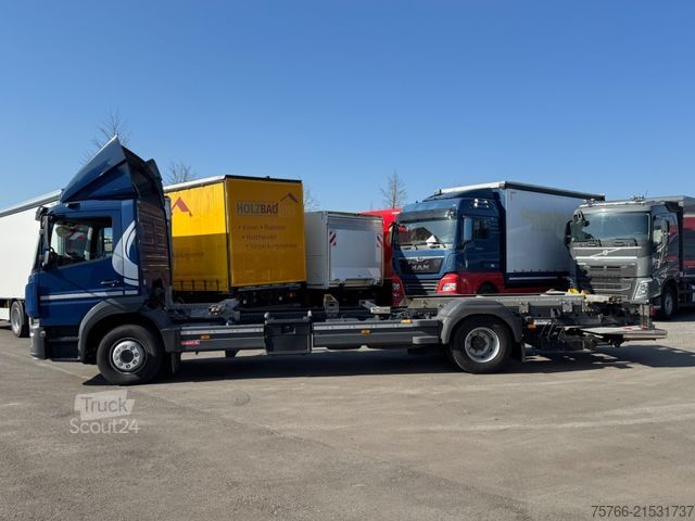 Camion porte-caisses amovibles MERCEDES-BENZ ATEGO 1530 L / AHK / KAMERA / LBW !