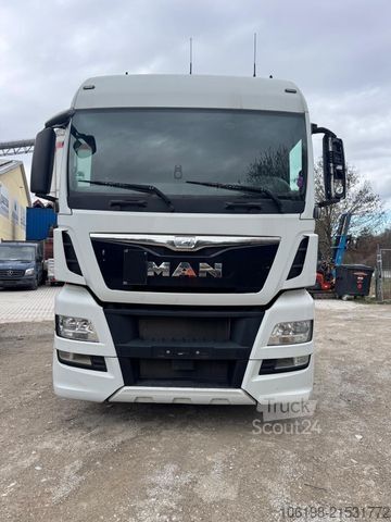 Standard SZM MAN 18 440