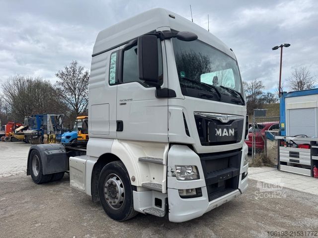 Standard SZM MAN 18 440