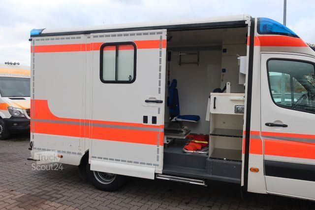 Brandbil MERCEDES-BENZ Sprinter II 519 CDI / RTW / Klima / Automatik