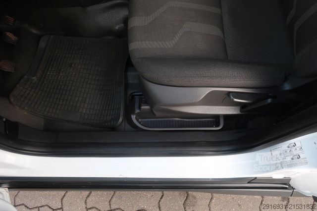Bestelwagen FORD Transit Connect 1. Hand / Klima / FN: 95